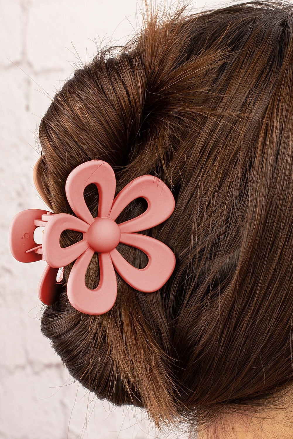 Sweet Hollowed Flower Shape Claw Clip -2 COLOR OPTIONS