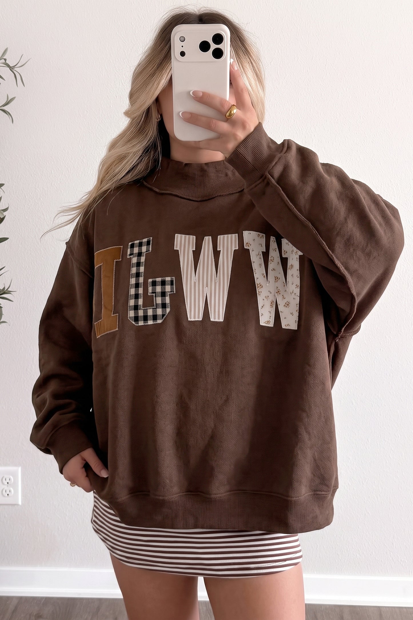 WWJD Mixed Pattern Embroidered Patch Graphic Mock Neck Sweatshirt -3 COLOR OPTIONS