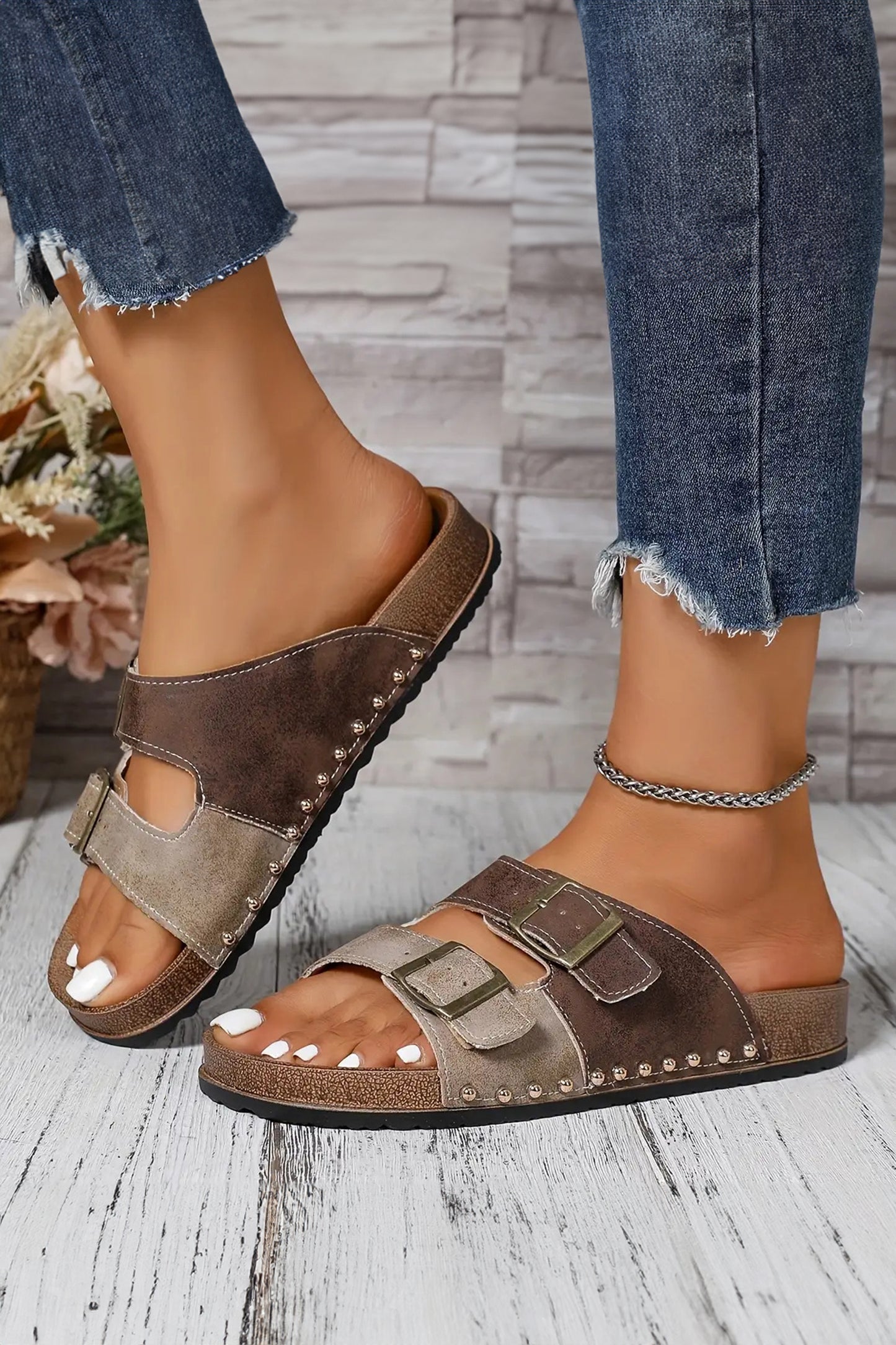 Two-tone Retro Buckle Straps Hollowed Faux Suede Slippers -2 COLOR OPTIONS