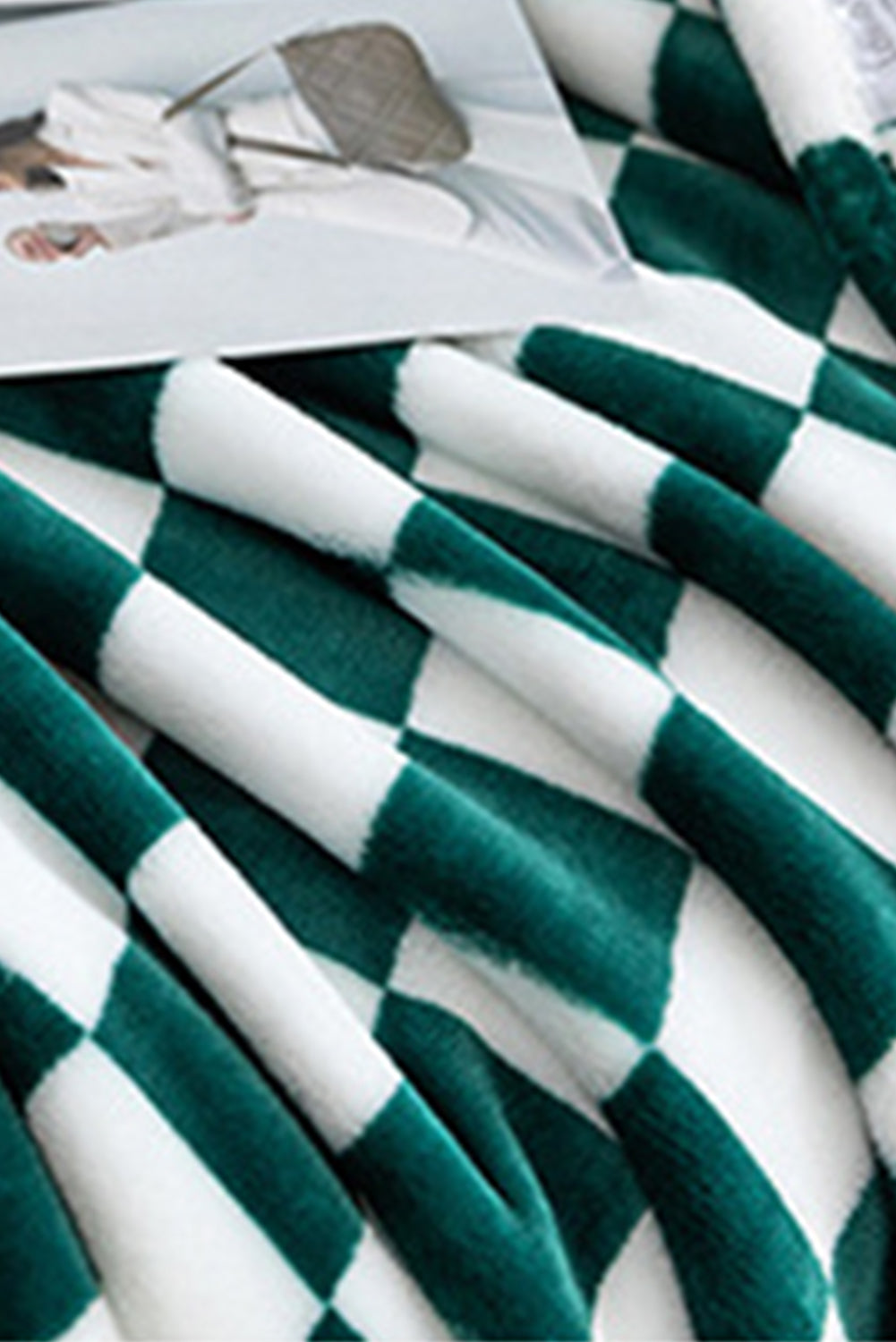 Checkerboard Printed Soft Throw Blanket