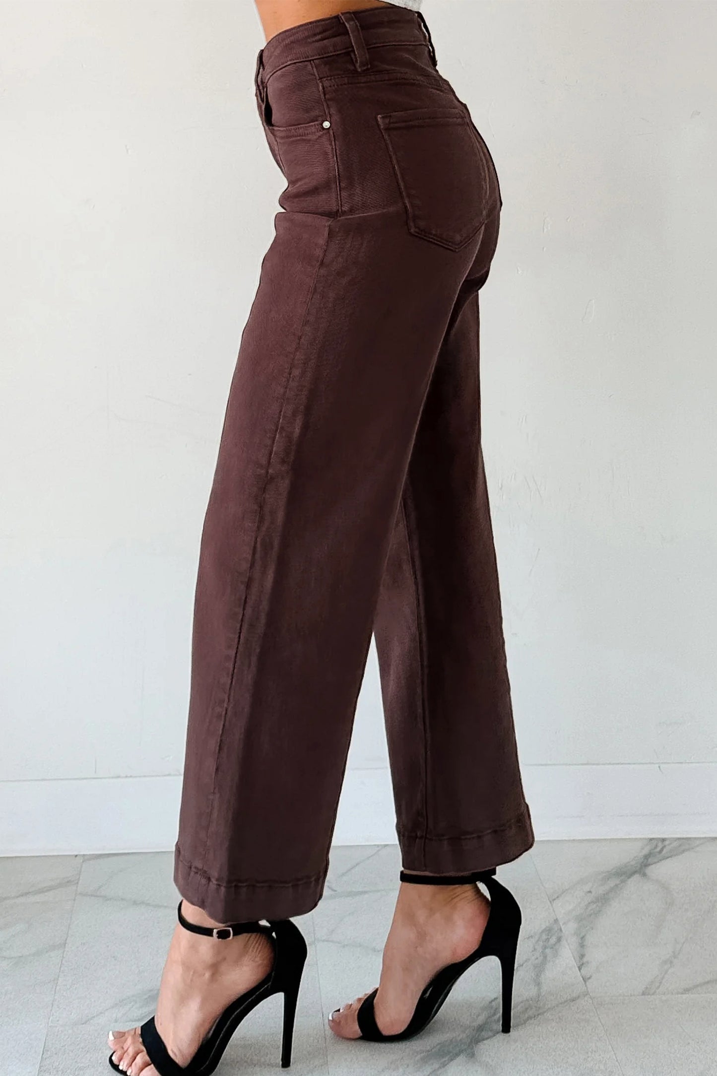 Solid Color Seamed Center Wide Leg Cropped Jeans -2 COLOR OPTIONS