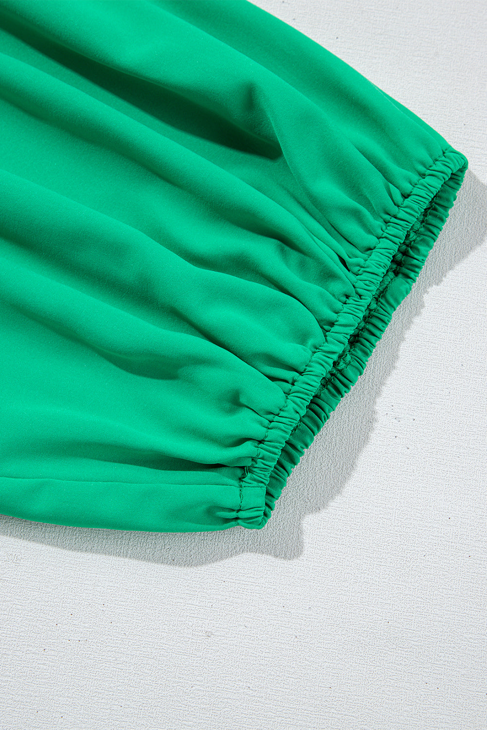 PLUS SIZE-Bright Green Ruched Front Puff Sleeve Dress