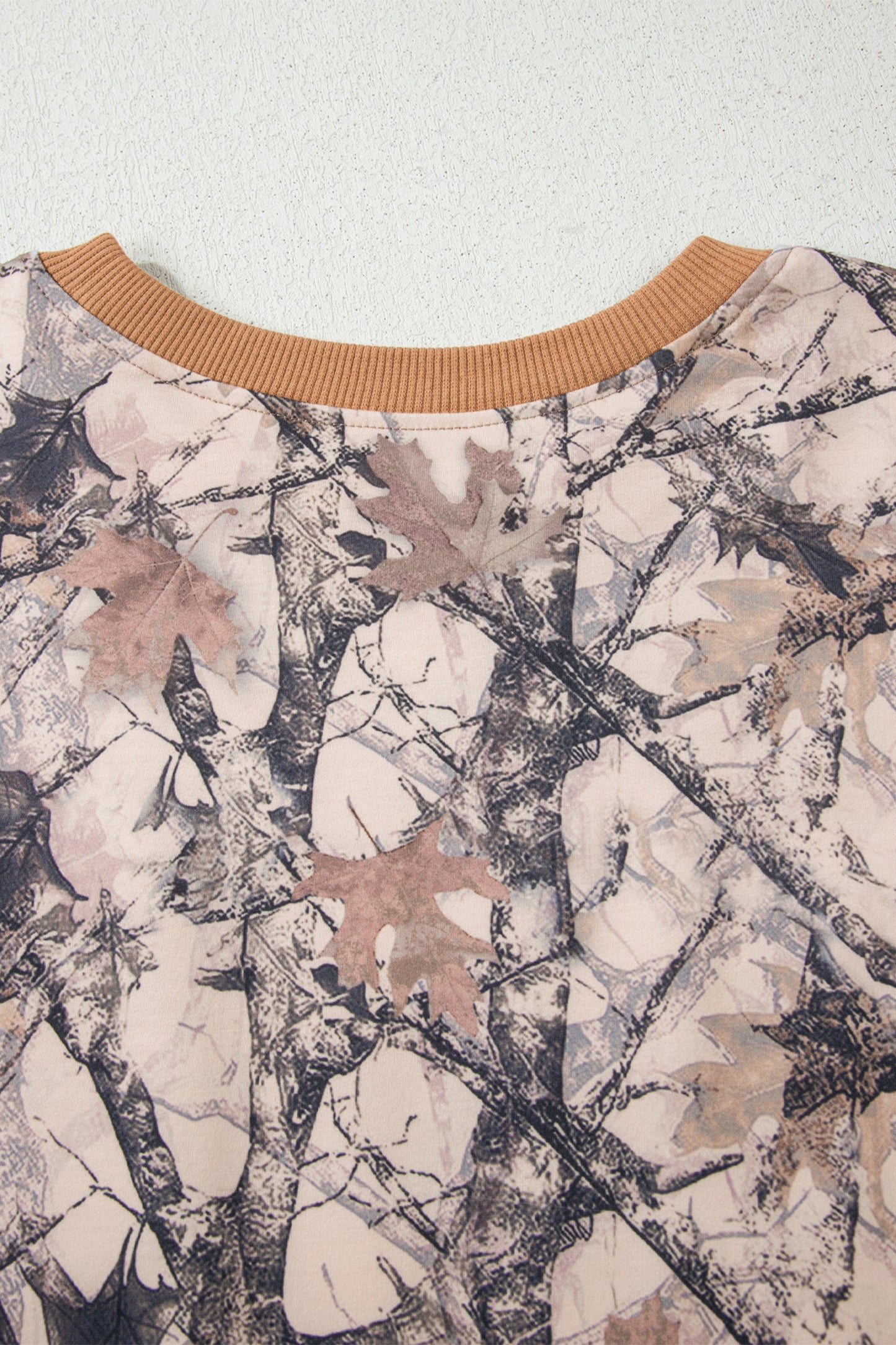 Khaki Camo Print Contrast Trim Long Sleeve Pullover Shorts Set