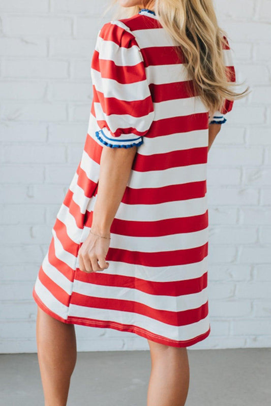 Red Stripe Contrast Trim Round Neck Short Puff Sleeve Shift Dress